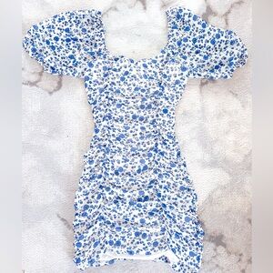 NWT Floral Ruched Dress